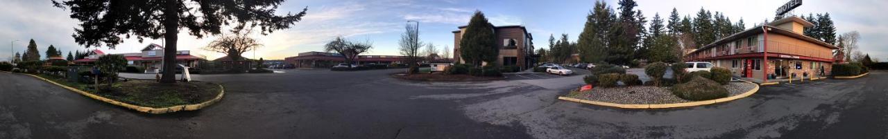 Smokey Point Motor Inn Arlington Exterior photo